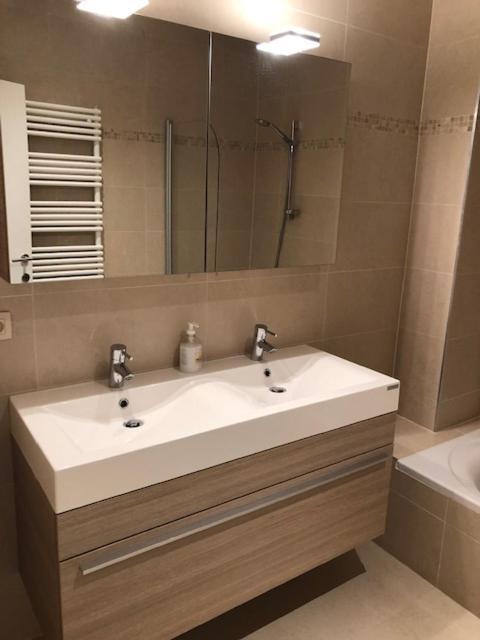 אוסטנדה Vakantie Appartement Allure, Met Zuidgericht Tuintje מראה חיצוני תמונה